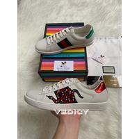 Sepatu Gucci Snake