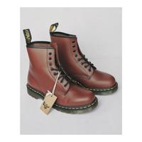dr martens marrones 18