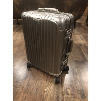 harga rimowa cabin size
