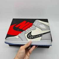 Jual Jordan Dior Model \u0026 Desain Terbaru - Harga May 2022
