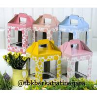 RB001 Box cupcake polkadot besar