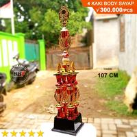 Piala 4 kaki mewah body sayap 107 cm -