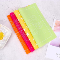 Yolom Baking Mat Non-slip Square Surface Decoration Bentuk Lucu