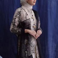 SEWA KEBAYA JALEELA WILLOW GRADUATION LAMARAN WISUDA PERPISAHAN