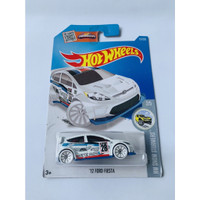 S S 12 FORD FIESTA PUTIH SNOW ERS DIECAST MINIATUR MOBIL MAINAN