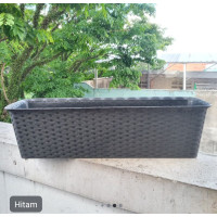 pot rotan panjang 60cm, pot bunga persegi panjang, pot m gxptel 6468vv