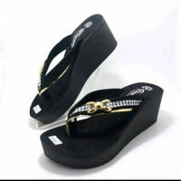 SANDAL WEDGES WANITA KEKINIAN PARYASI MUTARA FLAF_NABILA