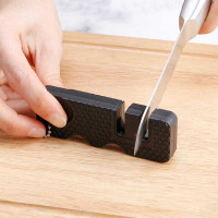 Pengasah Pisau Mini Portable Knife Sharpener 2 Lubang Asahan Grinding Hole Super Tajam Anti Karat