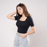 TERMURAH! KAOS WANITA CROP TOP / TANKTOP / KAOS POLOS WANITA / Martina Basic  Kaos T-Shirt Crop Top Murah Wanita  Crop Top Korea - TS177