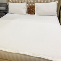 Selimut Waffle Putih 180 x 200 cm