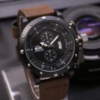 Jam Tangan Pria Quiksilver Kulit Chrono Variasi