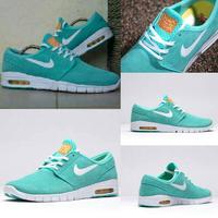 Jual NIKE AIR FORCE 1 \