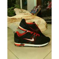 Jual Nike Md Runner 2 Model \u0026 Desain Terbaru - Harga May 2022
