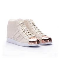 red shell toe adidas