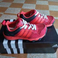 Jual Adidas Kanadia Tr7 Model \u0026 Desain Terbaru - Harga February 2022