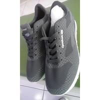 reebok classic runner jacquard