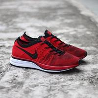 flyknit running trainers