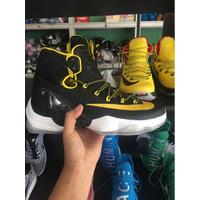 lebron 13 yellow