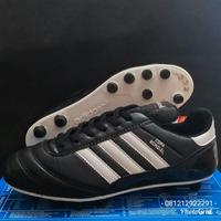 foto sepatu bola adidas ori