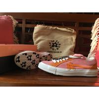 pink converse heart