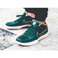 nike kobe undefeated