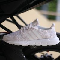 adidas swift runner white