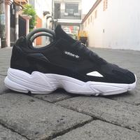black adidas falcon