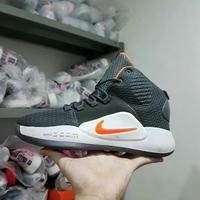 hyperdunk 2016 black gs