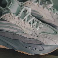 yeezy 700 boost tephra
