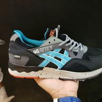 asics gore tex runners