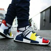 harga nmd human race