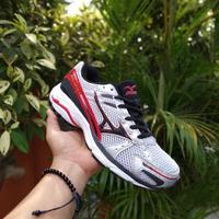 Daftar harga Sepatu Mizuno Wave Inspire 10 Bulan Juni 2022