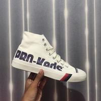 nike pro keds