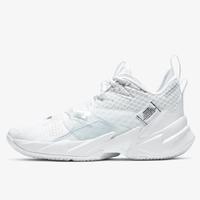 Tenis para Básquetbol Jordan Why Not Zer0.2 Triple White de Hombre |  Innovasport
