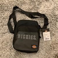 slingbag dickies