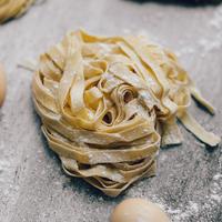 Gambar Mie Telur Mentah/Mie Basah/Mie Ayam/Pangsit Mie - KA (Bawah KW3), Keriting dari Kim Hwa Surabaya undefined 3 Tokopedia