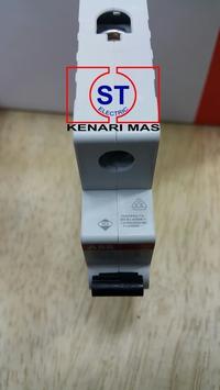 Gambar MCB ABB 1 Phase 32 Amper SH201L / SH 201 L / C6 4.5kA SNI dari ST Electric Kenari Mas undefined 5 Tokopedia