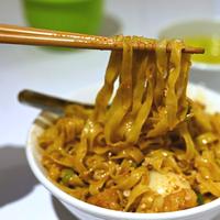 Gambar Singapore Teow Chew Fishball Noodle (ready to cook) Meepok. dari Bakmi Tiga Marga undefined 5 Tokopedia
