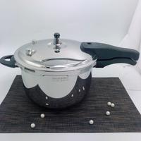 Gambar Panci Presto HCX Stainless 26cm 7L Pressure Cooker Induksi dari Bintang Rezeki88 undefined 2 Tokopedia