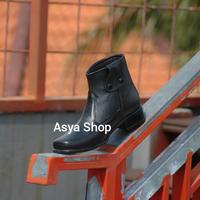 Gambar SEPATU KICKERS KY PANTOFEL BOOT WANITA KULIT ASLI HITAM, TAN - Hitam, 37 dari adi's shoes undefined 2 Tokopedia