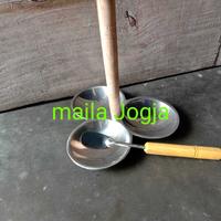 Gambar cetakan ote tebal isi 3 + Sutil bakwan sayur kue weci Macau badak dari cetakan kue jogja undefined 3 Tokopedia