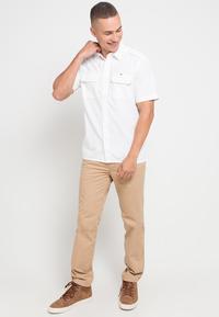 Gambar KEMEJA PRIA LENGAN PENDEK MODEL SAFARI PDL MGEE RANGER 001 PUTIH HITAM - Putih, S dari famzstore.bdg undefined 4 Tokopedia