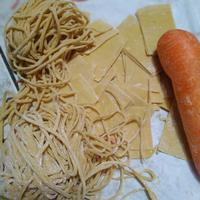 Gambar 1 kg mie ayam basah pangsit krupuk pangsit basah tomat bayam wortel - mie original, 1000 gr dari vozha undefined 2 Tokopedia