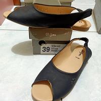 Gambar sepatu wanita st.yves dari sugiklak undefined 2 Tokopedia
