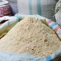 Gambar Dedak/Bekatul padi pakan Entok dan Ayam kemasan 1 kg dari maryam654321 undefined 1 Tokopedia