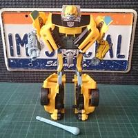 Gambar Hasbro Transformers The Movie TFTM Rally Rocket Bumblebee dari RizalJuniorTP undefined 4 Tokopedia
