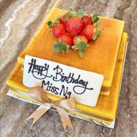 Gambar Oleh oleh Batam - Lapis Legit Batam - Mois Layercake dari Babakiwi Shop undefined 2 Tokopedia