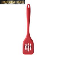 Gambar Turner Lubang Silicone Full Gagang Spatula Sodet Silikon Tahan Panas - Hijau dari DariDuaSatu undefined 3 Tokopedia