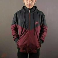 Gambar jaket Nike parasut/jaket sports /jaket pria wanita/ - hitam maron, L dari Kasab fashion store undefined 4 Tokopedia