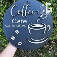 Gambar Dekoras Hiasan dinding bentuk ukiran, hiasan dinding custom - 20 x 20 cm dari AureliaAkrilik undefined 3 Tokopedia